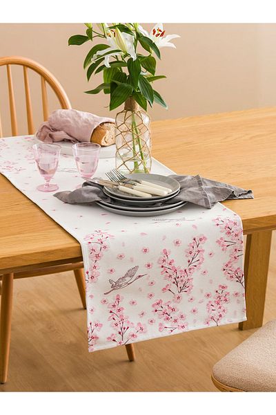 LC Waikiki Floral Patterned Runner 45X120 cm