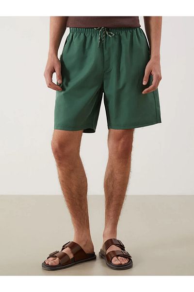 LC Waikiki Lcwaikiki Classic Green Knee Length Boy Basic Men's Swim Shorts