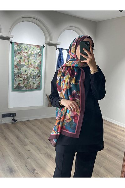 Merwiss Sunrise Flower Pattern Shawl - Plum