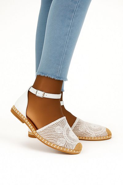 krm dünya ürünleri Handcrafted Elegance: Summer's Indispensable Straw Espadrille Sandals