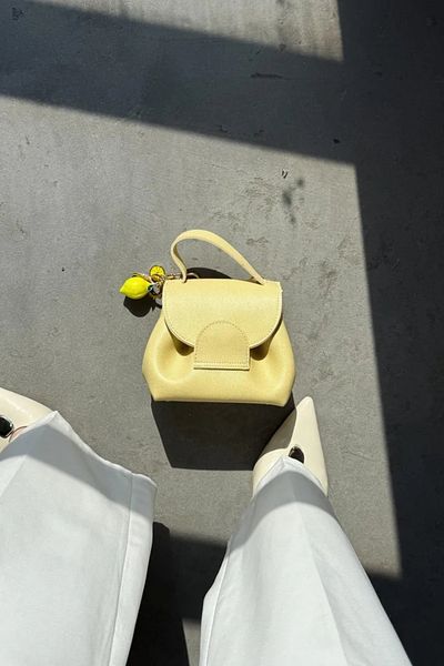LEONAS Stylish and Basic Women's Cross Hand and Shoulder Bag with Curved Detail Polen Yellow