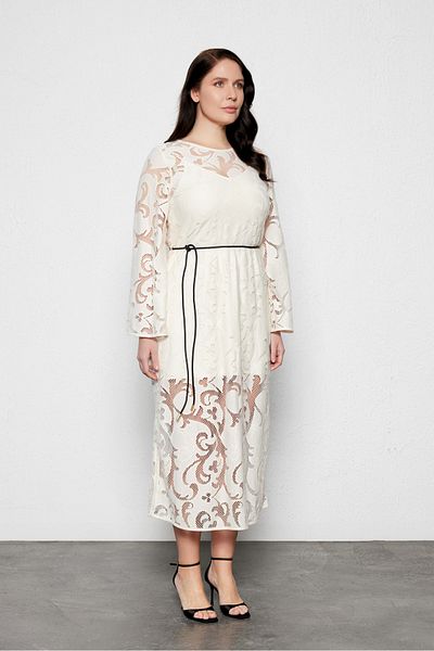 LUOKK Soleil Plus Size Midi Lace Dress Cream