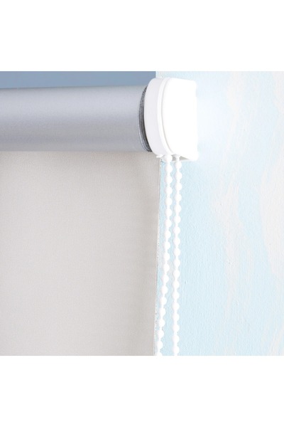 Delta Blackout Roller Blind - 90x210 cm