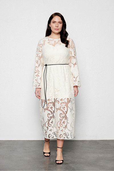 LUOKK Soleil Plus Size Midi Lace Dress Cream
