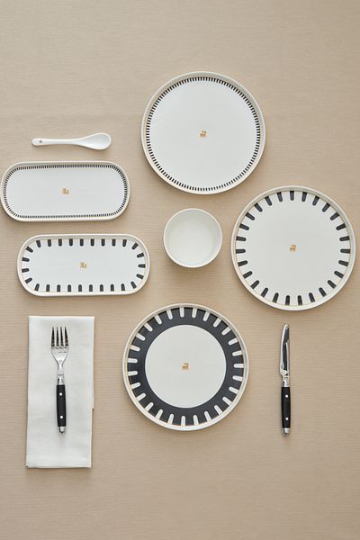 Karaca Stream Bone Korean 22 Piece Breakfast Set for 6 People