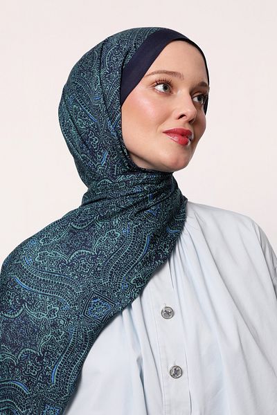 LuvenSara Patterned Silk Shawl