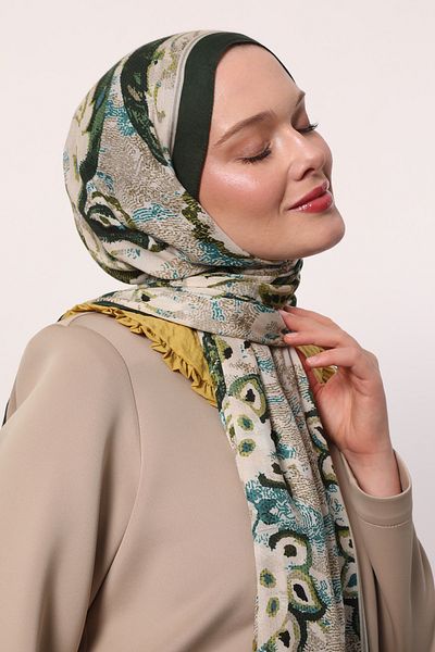 LuvenSara Patterned Silk Shawl