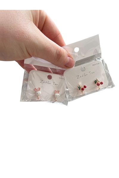 alpikom 2 Pcs Clip Earrings for Non-Hole Ears Steel Children's Cube with Earring Clips
