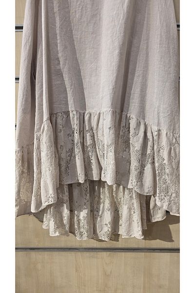 Park Moda Λινό φόρεμα με δαντέλα με λεπτομέρεια μηδενικό μανίκι