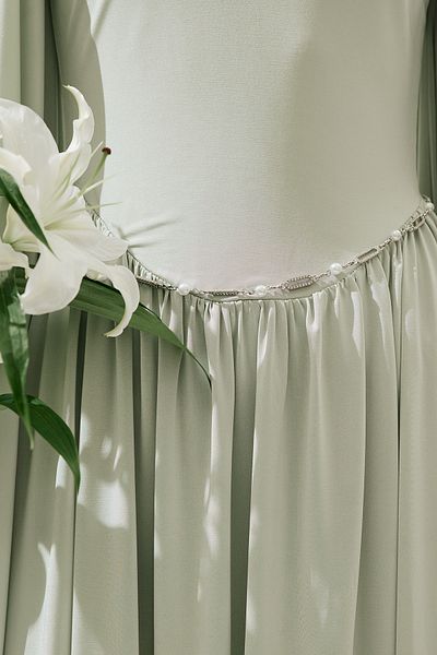 Manuka Pearl and Stone Row Belt Silver