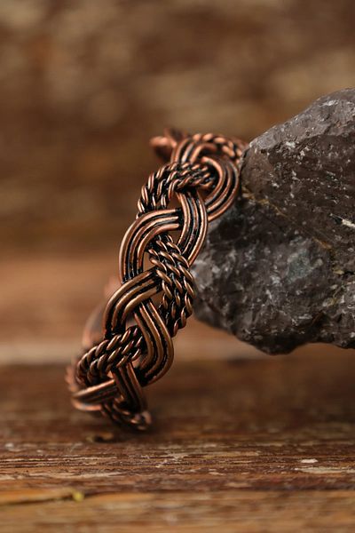 SUMRA Handmade Gunmetal Motif Pure Copper Unisex Bracelet Sm-B-0318