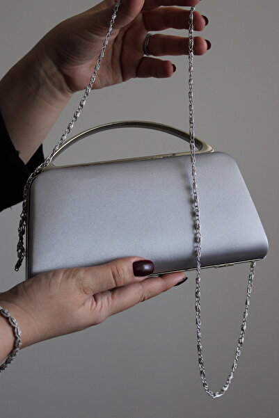 mossi Gümüş Saten Suni Deri Elde ve Zincirli Kullanıma Uygun Abiye Çanta
