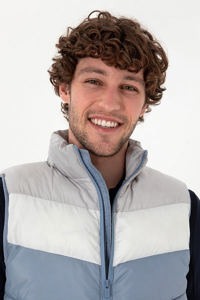 U.S. Polo Assn. Men's Blue Vest 50299405-Vr036