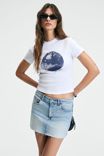 GRIMELANGE Athea Women's Crew Neck Short Sleeve Front Printed Slim White / Pattern T-Shirt