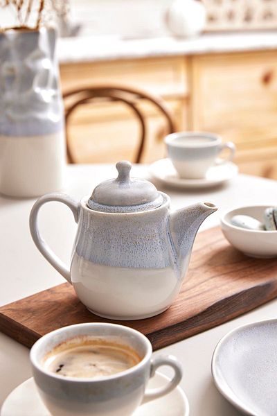 Kütahya Porselen Mercy Covered Teapot 650 Cc
