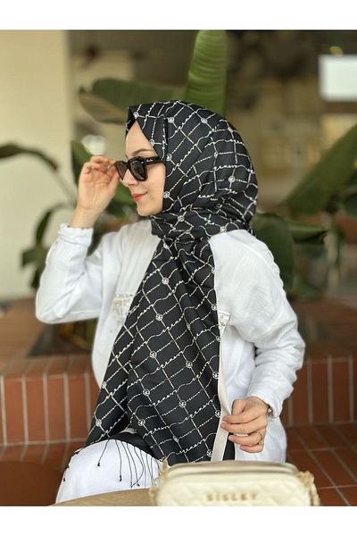 ipekevi Black-White Silkmill Silk Shawl 7553