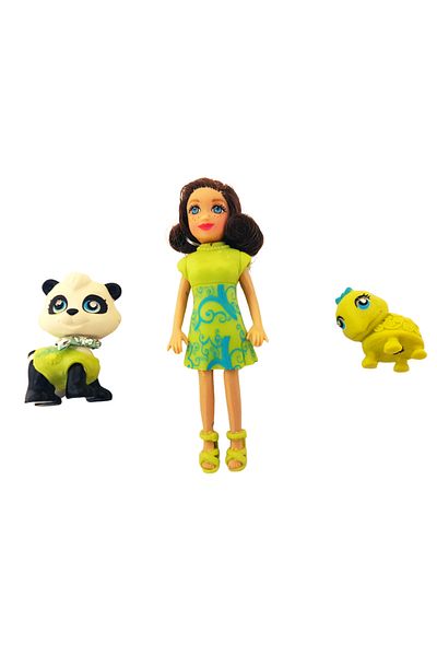Polly Pocket Polly Pocket Doll and 2 Animals Set, Sparklin` Pets Collection, Kerstie