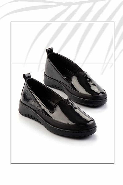 Bambi Black Wrinkled Patent Leather Genuine Leather Women's Ballerinas01331333308