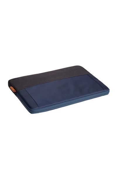 Trust Lisboa laptop case, for laptops with diagonals up to 16", POM, RPET Polyester material