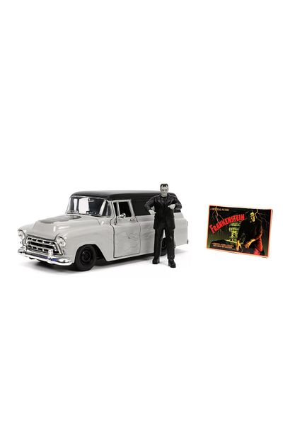 Simba 1957 CHEVY SUBURBAN AND FRANKENSTEIN FIGURE CAR SET