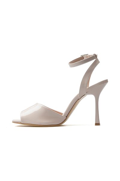 YAŞAR KAŞLI Women's Thin Heeled Shoes 25Y Ykş.8496 Z Tan Patent Leather