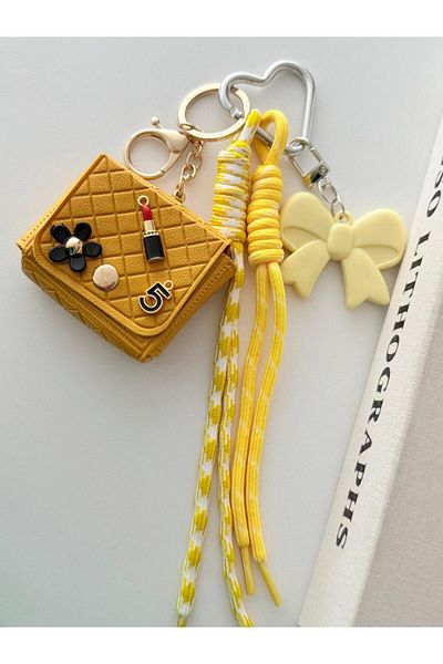 naaksesuar Bag Charm Model Keychain and Bag Detail