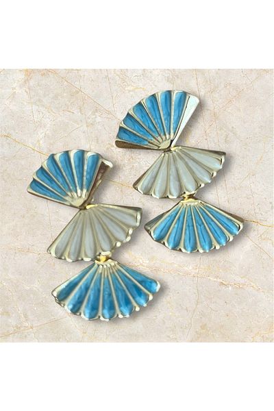 mon chemin Sea Shell Cluster Blue Oyster Earrings