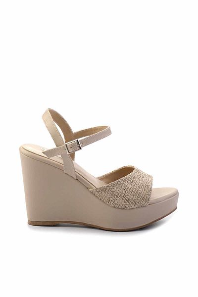 Bambi Beige Women's Sandals K05575003010