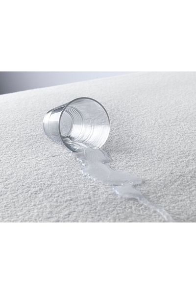PATRU ANOTIMPURI Waterproof pillow protector cover with zipper, White