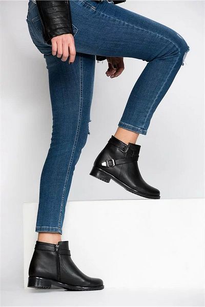 Fox Shoes A726193409 Μαύρες Γυναικείες Μπότες με χαμηλό τακούνι