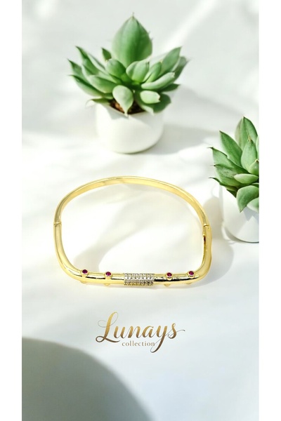 Lunays سوار نسائي من الفولاذ المقاوم للصدأ موديل فيكتوري مرصع بحجر الزركون لو...