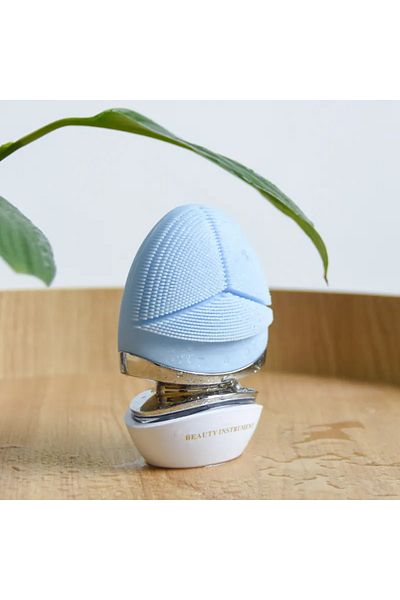 Influential Tech Premium intelligent ultrasonic facial device – cleansing, toning, anti-aging, EMS, 420mAh, Blue.