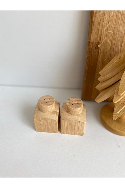 LEONEV Set of 2 Bamboo Salt and Pepper Shakers