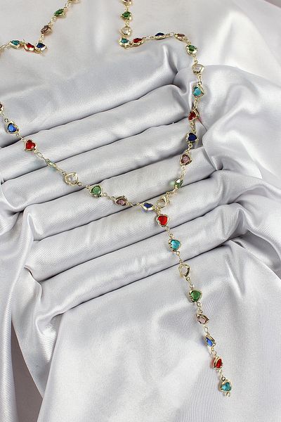 BESKAR قلادة نسائية من النحاس باللون الذهبي بألوان مختلطة من حجر الزركون على شكل قلب Y
