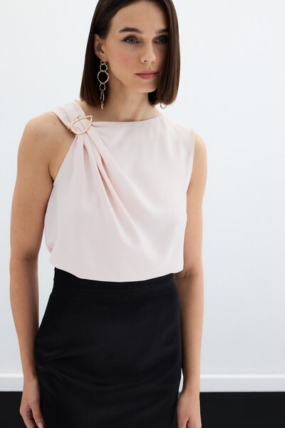 Sateen Tek Omuz Detaylı Bluz - Pudra