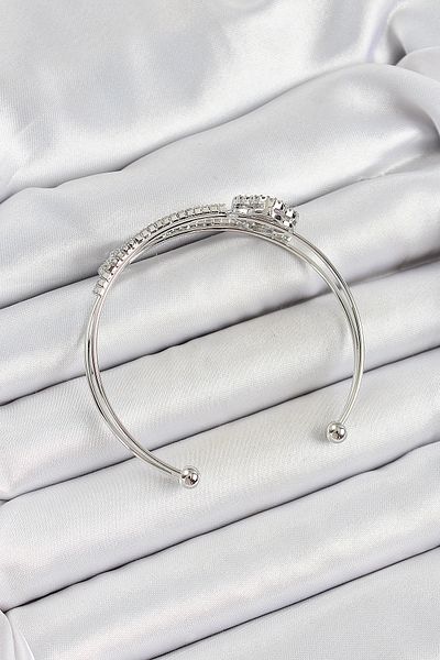 BESKAR Brass Silver Color Zircon Stone Clover Model 2-Piece Women's Bracelet