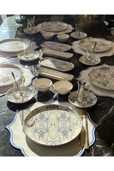 Onedekor 32 Piece Asian Blue Cycle Gold Gilded Breakfast Set