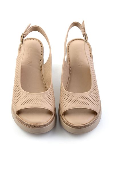 Bambi Beige Leather Women's Sandals K05299112603