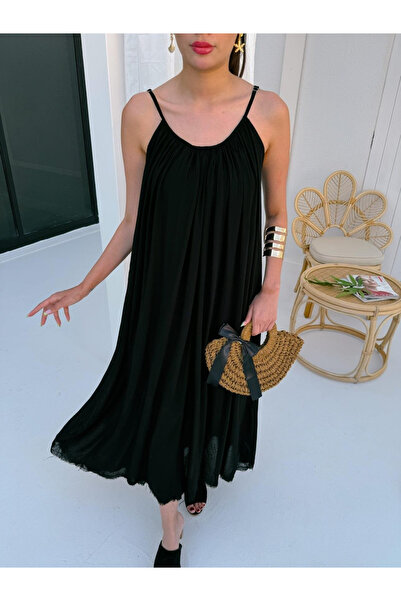 My Blog Czarna sukienka na ramiączkach o swobodnym kroju - 3173