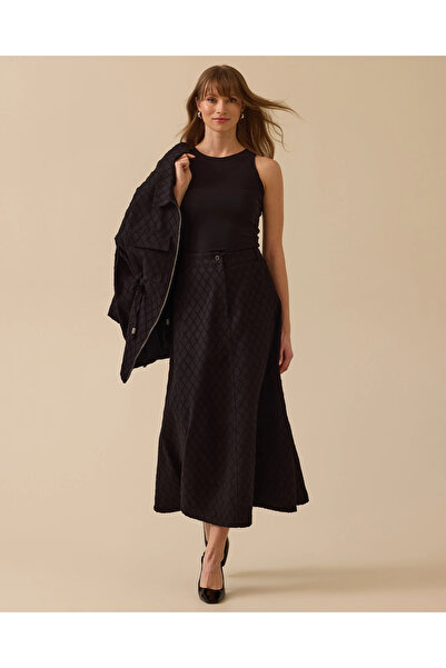 SCL Desenli Düğme Detaylı Etek