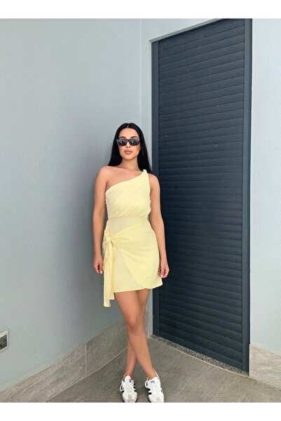 NurKaraBoutique Tek omuz sarı keten elbise