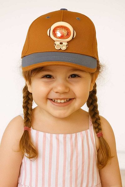 gigigiyim Astronaut Patterned Lighted Children's Hat