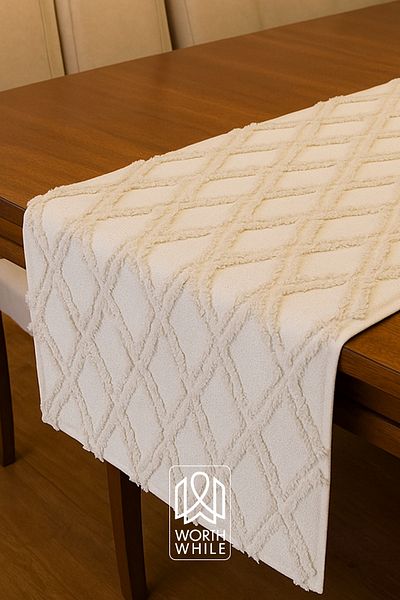 WorthWhile Vera Chenille Fabric Runner Ecru – Decorative, Dowry Holder (40X140 cm)