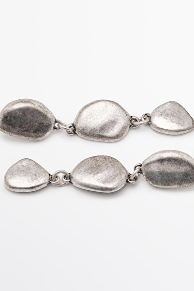 Massimo Dutti Yaprak şeklinde sallantılı küpe