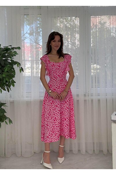 LUVESSE فستان سوليا وردي متوسط ​​الطول بأكمام من الفسكوز