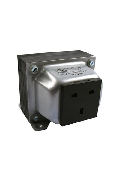 Generic Manumag 300W 2.3A Current Converter with 3 Pins British Plug Black and Silver
