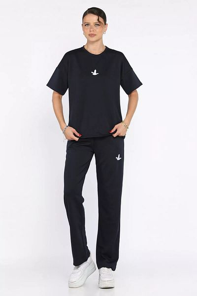 GÜLSELİ Navy Blue Women's Embroidery Detailed Crew Neck T-Shirt Pants Double Set