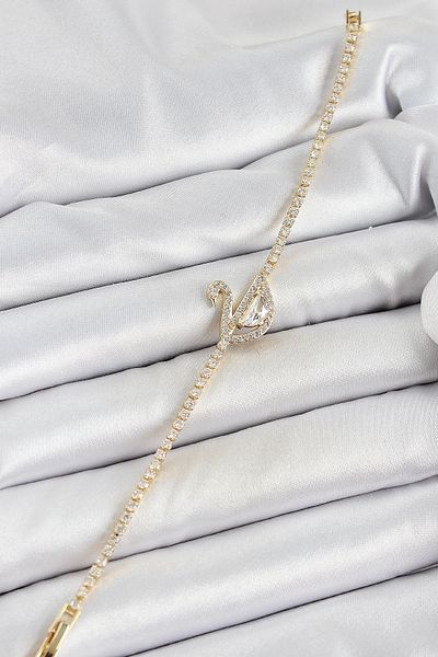 Clariss Brass Gold Color Zircon Stone Swan Model Women's Bracelet