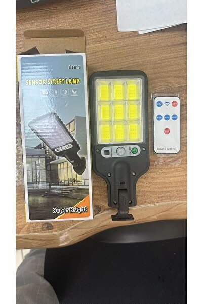 ESAKÜ SENSÖRLÜ PROJEKTÖR