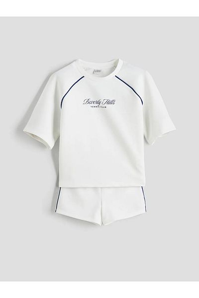 LC Waikiki Lcw Kids Ecru Crew Neck Soft Touch Girl's T-Shirt and Shorts